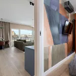 River View Terrace With Ac & Parking By Renters 슈체친