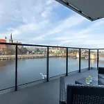 River View Terrace With Ac & Parking By Renters 아파트 슈체친