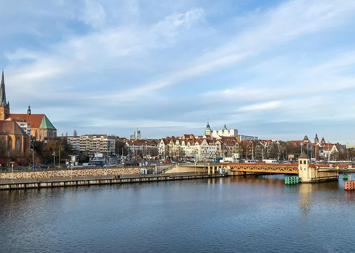 River View Terrace With Ac & Parking By Renters *