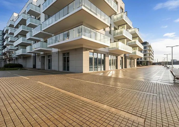 Apartmán River View Terrace With Ac & Parking By Renters